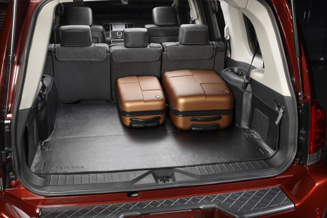 Rear-cargo-liner 010-step2